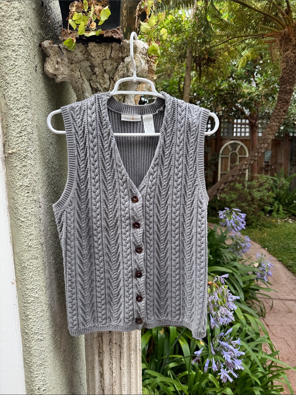 Preswick & Moore Gray Cable Knit Button Front Sweater Vest